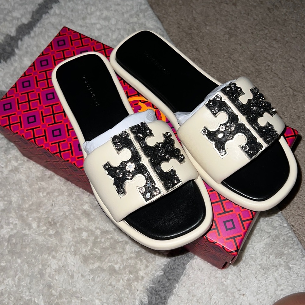 **BRAND NEW** Tori Burch Crystal Double T Sport Slide Napa Leather/Metallic Nap